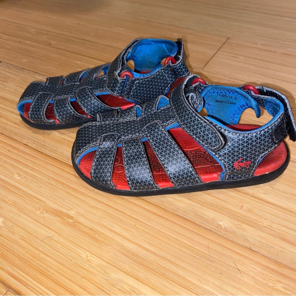 Kids See Kai Run Sandals - size 9